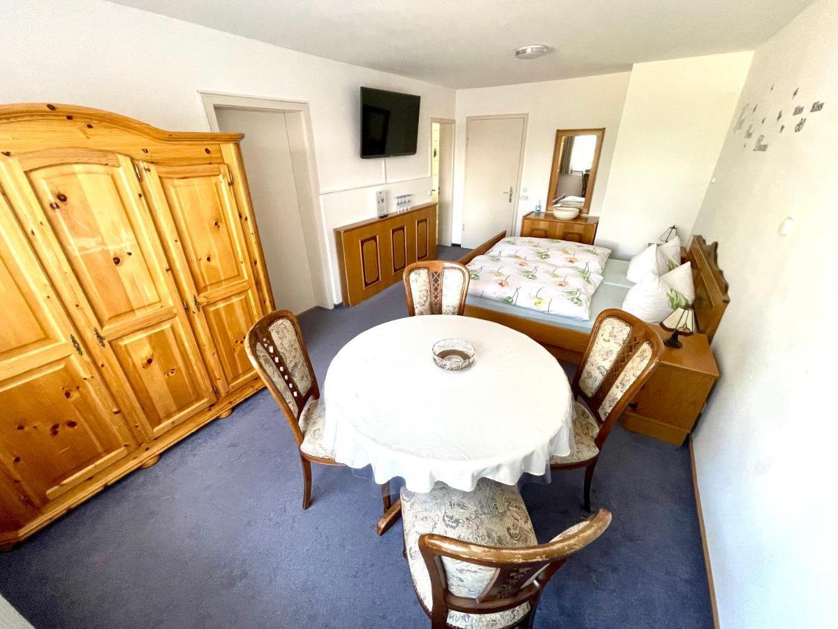 Hotel Charlott Eisenbach  Εξωτερικό φωτογραφία