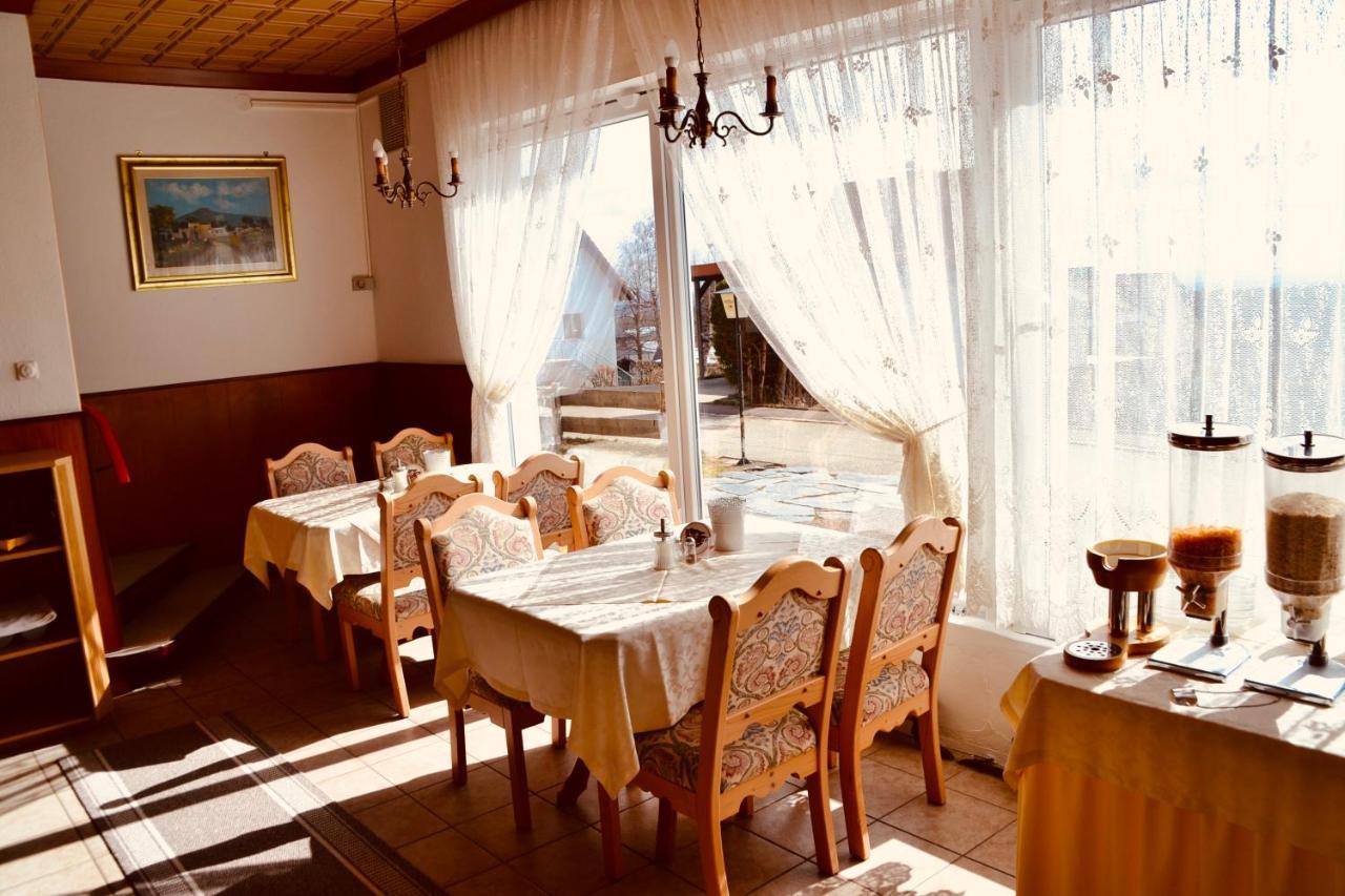 Hotel Charlott Eisenbach  Εξωτερικό φωτογραφία